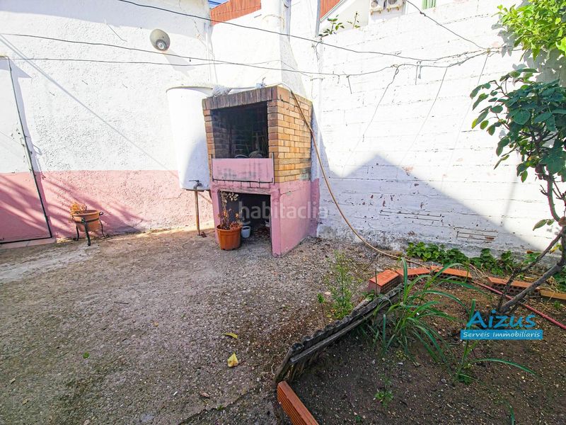 Foto a89c3b8a-7b5e-45fd-b276-65f792f43b8f. Casa amb calefacció a Can Clos-Pinetons Ripollet