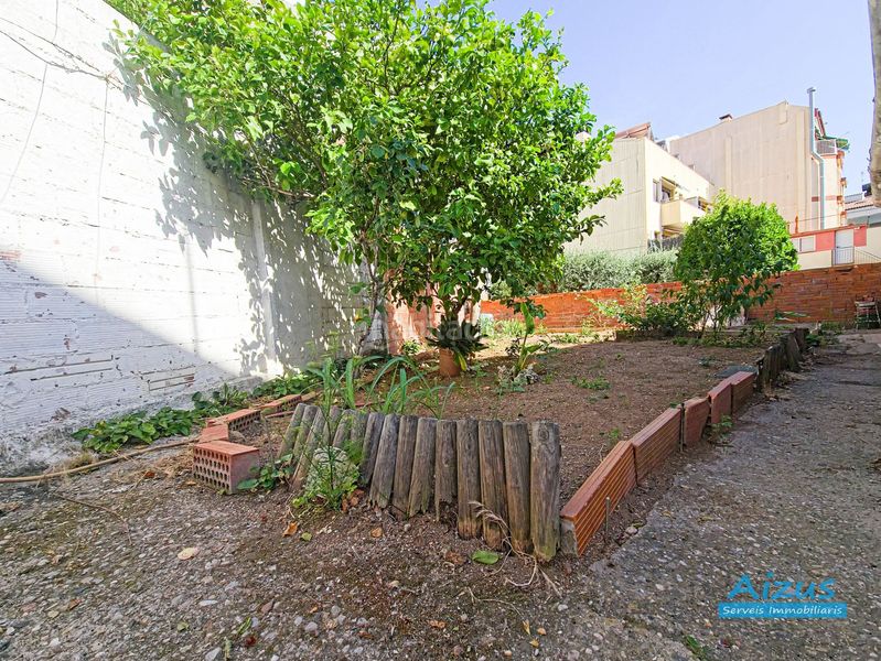 Foto e71cff83-8f3b-499a-8276-f54382d30aa2. Casa amb calefacció a Can Clos-Pinetons Ripollet