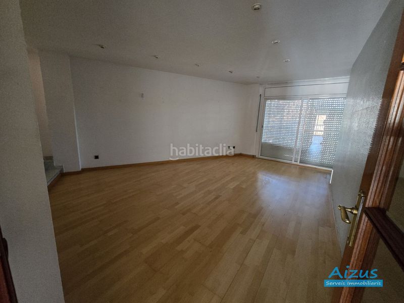 Foto c61a2e88-c600-4517-8393-c778b50be127. Dúplex amb piscina a Ca n´Oriol Rubí
