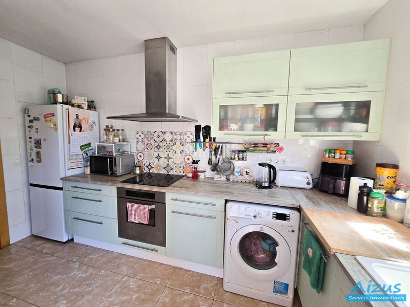 Foto 5074906a-7313-4d54-be6b-6fe64a29768c. Casa amb xemeneia aparcament a Santa Susanna
