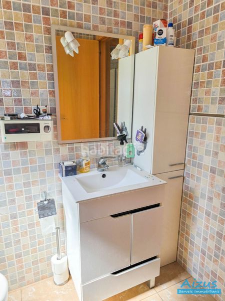 Foto 6a3943ac-7731-4b6b-902d-c6e0f5f7be4c. Casa amb xemeneia aparcament a Santa Susanna