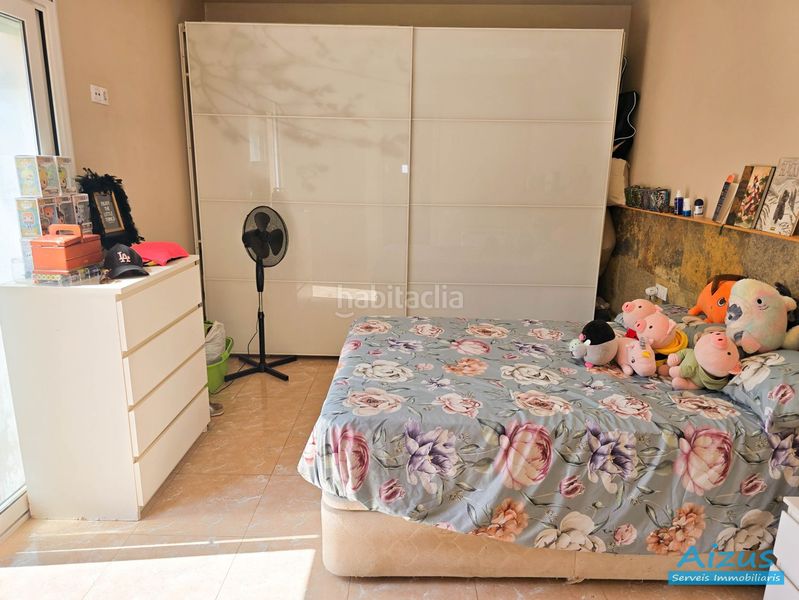 Foto e75c82fa-8d47-44d4-b680-159104b3fbd8. Casa amb xemeneia aparcament a Santa Susanna