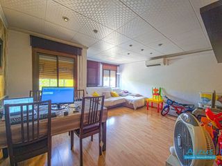 Appartement  Carrer sant jaume. Piso reformado para entrar a vivir