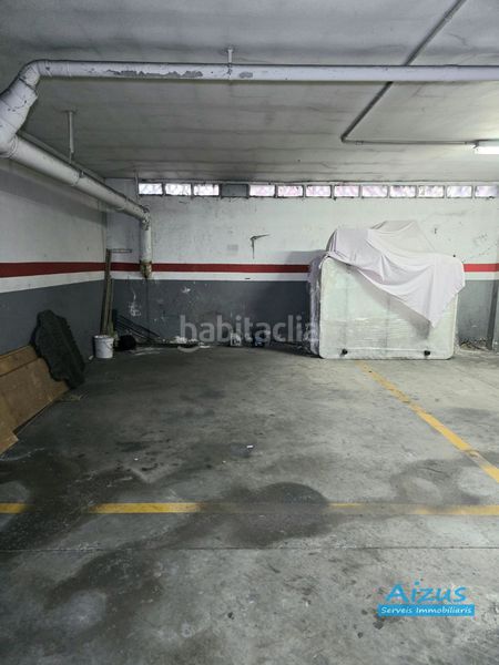 Foto 0ba56fe6-9063-415d-885f-eb21eeb55ecb. Parking voiture dans Ajuntament-Maragall Ripollet