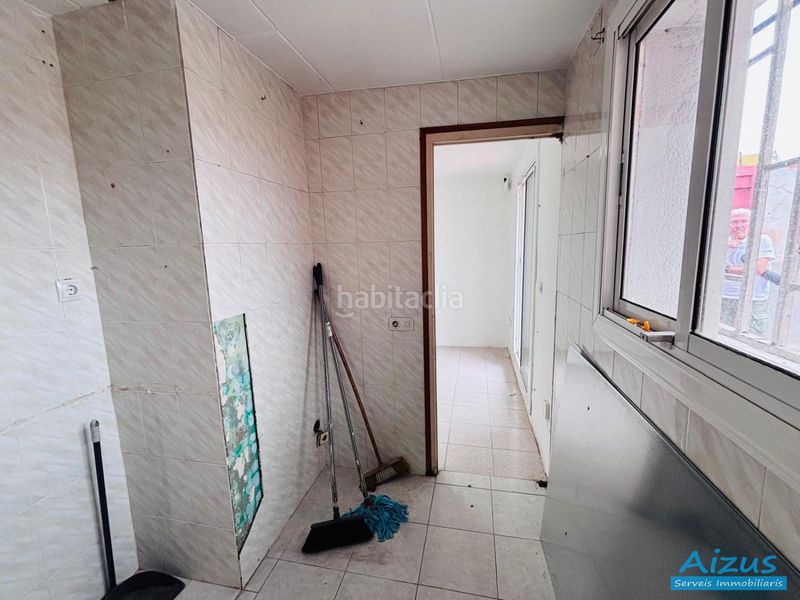 Foto 0d3f3e9f-c05a-43ad-8634-71bc5ba7fbf4. Àtic a Ajuntament-Maragall Ripollet