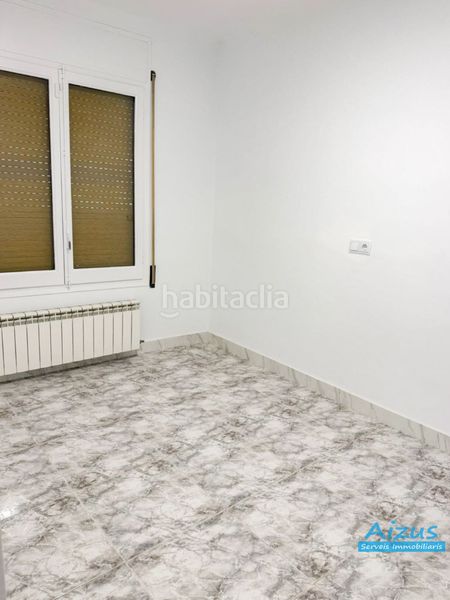 Foto 082971e0-72c9-4df4-9f1f-4688a3d649cf. Casa adossada amb calefacció aparcament a Torelló