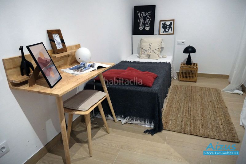 Foto 342e40e9-171d-4b58-addf-358d59702d81. Pis a Sagrada Família Barcelona