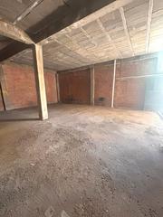 Fabrikhalle in Cerro de Reyes. Se vende nave en cerro de reyes