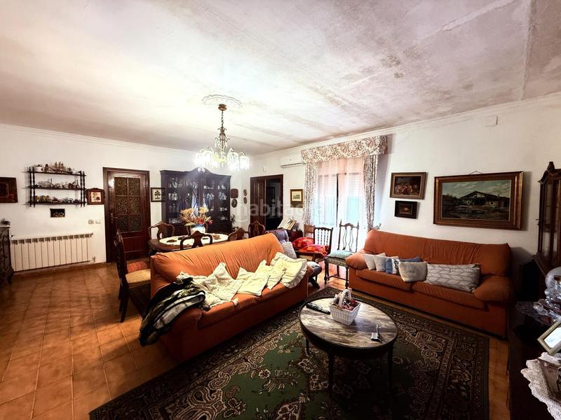 Foto 82d32733-cb3f-4d55-a965-cfc59ff6451b. Masia a Avenida Elvas Badajoz