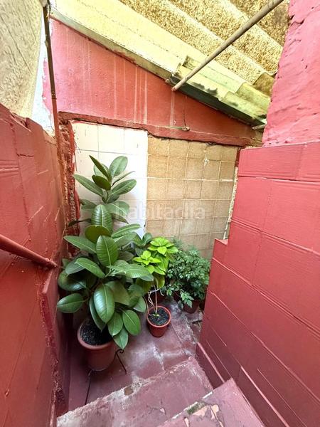 Foto b35d0e86-97dd-41a7-bd21-7c8b7a96e602. Casa se vende casa en antonio domínguez en Ciudad Jardín Badajoz