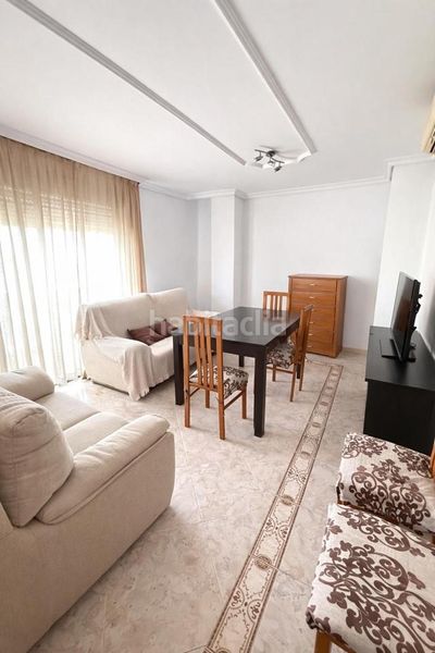 Foto baedf81c-e6e8-41e5-9ca2-442730b3afbd. Pis a San Roque - Ronda Norte Badajoz