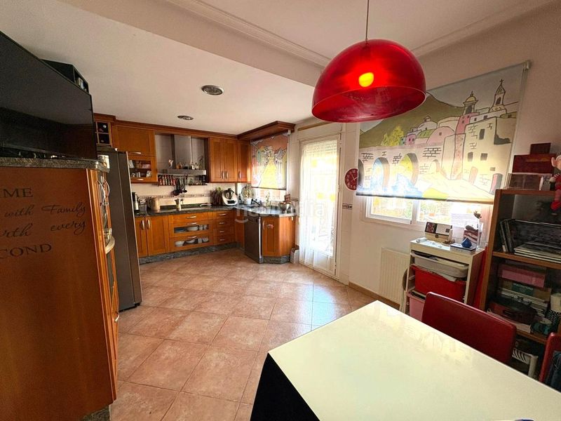Foto bd2bd7e1-92ba-4769-a9fa-bf366a632e67. Casa a nuevo Cáceres Cáceres