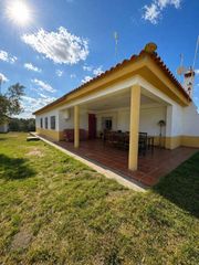 Country house in Las Vaguadas. Se vende parcela en camino de ánimas