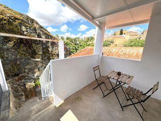 Casa en Casco Antiguo. Se vende casa reformada en casco antiguo de cáceres