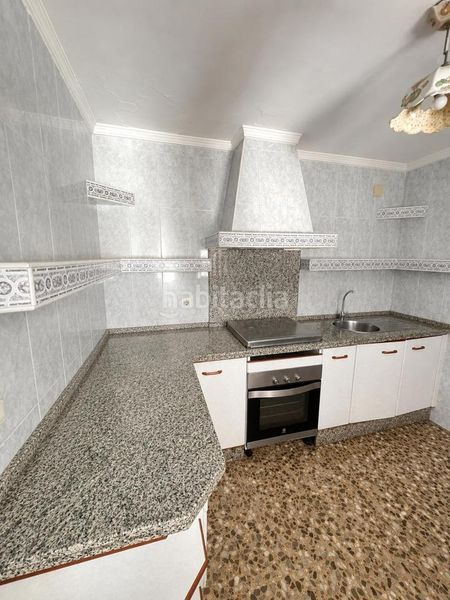 Foto 069134e3-7da8-41a5-8d4f-a930397e3ea2. Casa a La Estación Badajoz