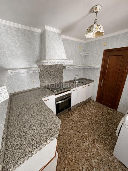 Foto ebb67758-f204-4f96-ab8b-962a7272e605. Casa a La Estación Badajoz