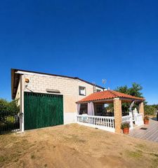 Masia a La Estación. Se vende parcela en finca comandante carretera caceres