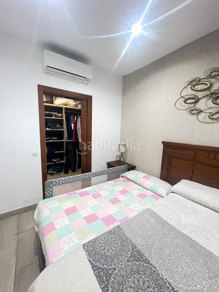 Foto 581f8f2a-a703-4d1d-82ae-d8176806ac2a. Casa amb aparcament a Valverde de Leganés