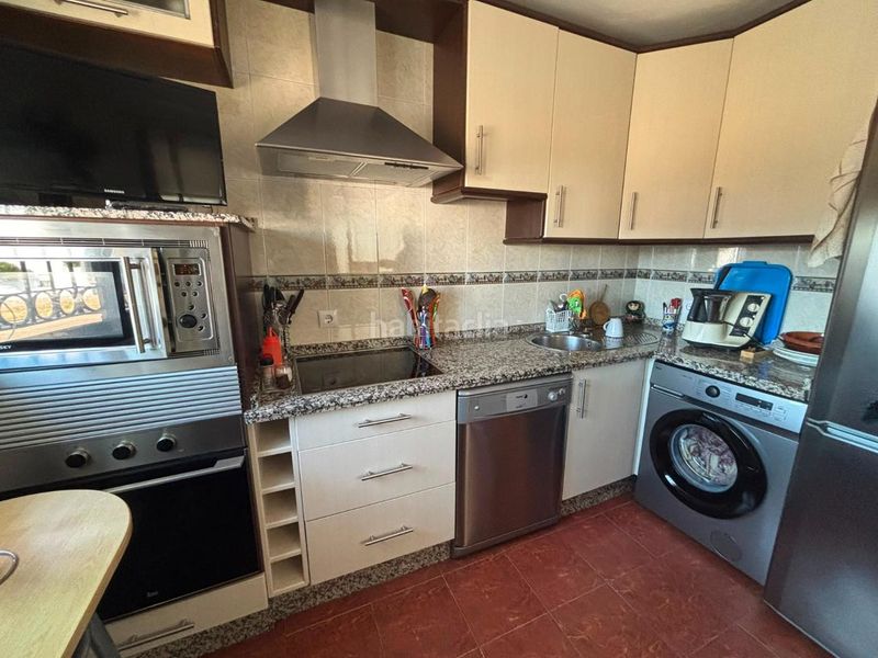 Foto 76f30719-9b8d-4425-b794-a337399f2413. Casa adossada a Olivenza