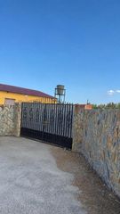 Wohngrundstück in La Estación. Se vende parcela en casas aisladas de gévora