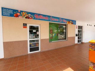 Geschäftsraum in Montesol - Mejostilla. Se vende local comercial con negocio en funcionamiento en avenid