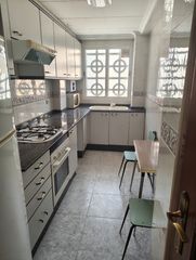 Affitto Appartamento in Sant Llorenç - Zona Alfahuir. Piso equipado para estudiantes, luminoso y tranquilo