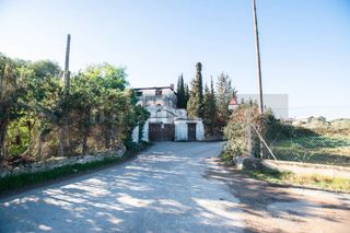 Masia a Sant Joan. Finca rústica a reformar