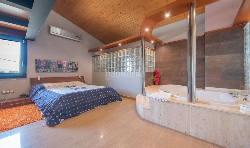 Foto 511d06a7-788a-4b3c-8d38-bcb8b0810556. Casa a carrer eixample 30 a Vilobí del Penedès