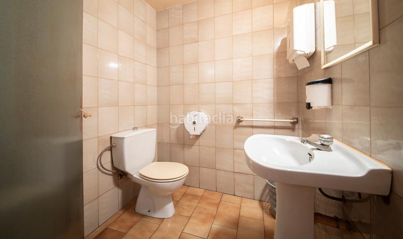 Foto bfe1f25f-9db7-46eb-81d5-3a1ea0a995f4. Casa ocasión única de vivienda y negocio en venta en Puigdàlber