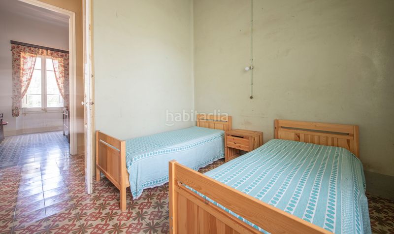 Foto 040bdbd5-951d-4bdb-be42-3b87796b7be8. Casa amb xemeneia aparcament a Llacuna (La)