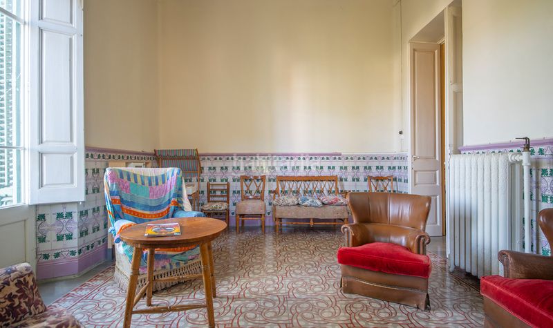 Foto 32552ff8-b7d4-42b2-b771-72e5bdb55250. Casa amb xemeneia aparcament a Llacuna (La)