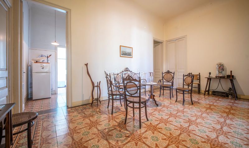 Foto 684f73dd-2fbc-42ee-be29-fcb95c9cd341. Casa amb xemeneia aparcament a Llacuna (La)