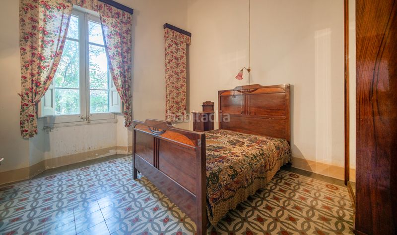 Foto 698da932-6d88-479a-81bf-fb3658c3ad2a. Casa amb xemeneia aparcament a Llacuna (La)