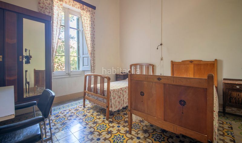 Foto 774106ff-fbec-4b17-8946-1e70cf9a66ad. Casa amb xemeneia aparcament a Llacuna (La)