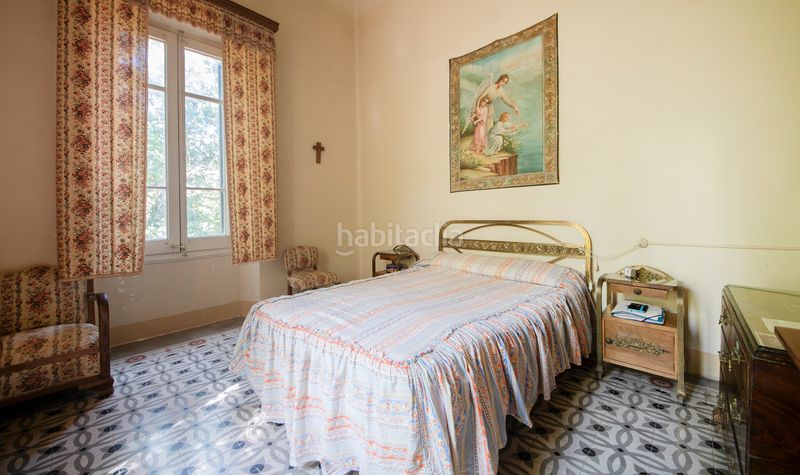 Foto ba14da55-a967-4429-94bd-90cb3eef9032. Casa amb xemeneia aparcament a Llacuna (La)