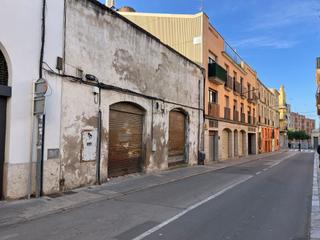 Terrain résidentiel à Raval de la font 10. Parcela residencial en el centro de vilafranca del penedès