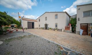 Haus in Cami cal margarit 45. Masa del siglo xix con gran terreno y equipamiento rural en la