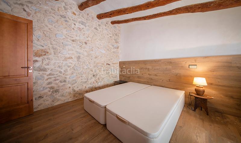 Foto b362eced-db2a-432c-9314-78ef25e4e60a. Casa en carrer l'avella 17 casa a estrenar para terminar a tu gusto con 3.800 m2 de parcela en Font-rubí