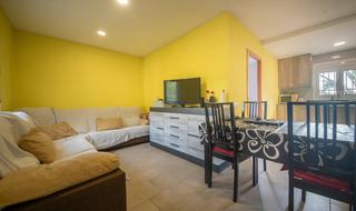 Maison  N/a. Vivienda con negocio avícola en el alt penedès