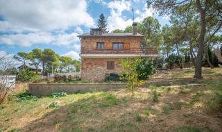 Casa  N/a. Preciosa casa estilo pirenaico en la font del bosc