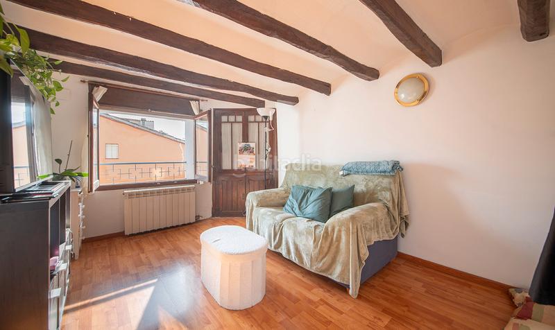 Foto b168f1f5-d8f4-4c35-a960-ebf71050b256. Casa amb calefacció aparcament a Puigdàlber