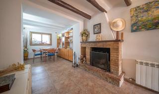 Maison  Carrer sant ramon de penyafort. Casa de pueblo con encanto en puigdalber a 10 min de vilafranca