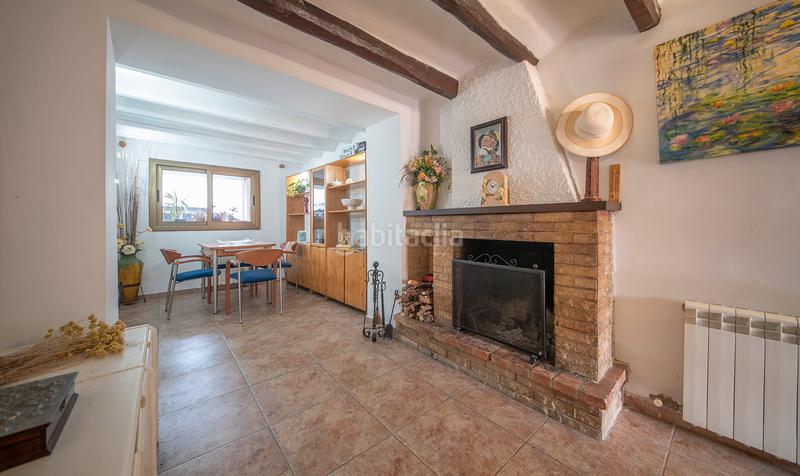 Foto d45e09f7-6135-4ab5-919d-5eb1cc933465. Casa amb calefacció aparcament a Puigdàlber