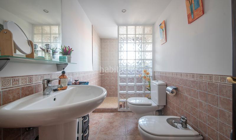 Foto ffa885ef-d3be-43ed-b7a6-6f3ec381160d. Casa amb calefacció aparcament a Puigdàlber