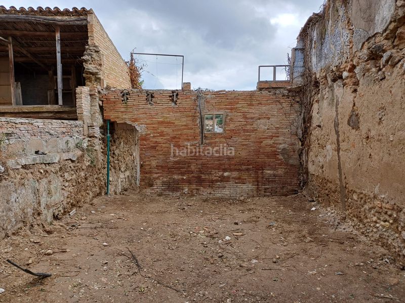 Foto 4f804261-2c99-4c4e-971d-e9b8f31f6505. Masía casa con carácter para una reforma de autor en el corazón del penedès en Pla del Penedès (El)