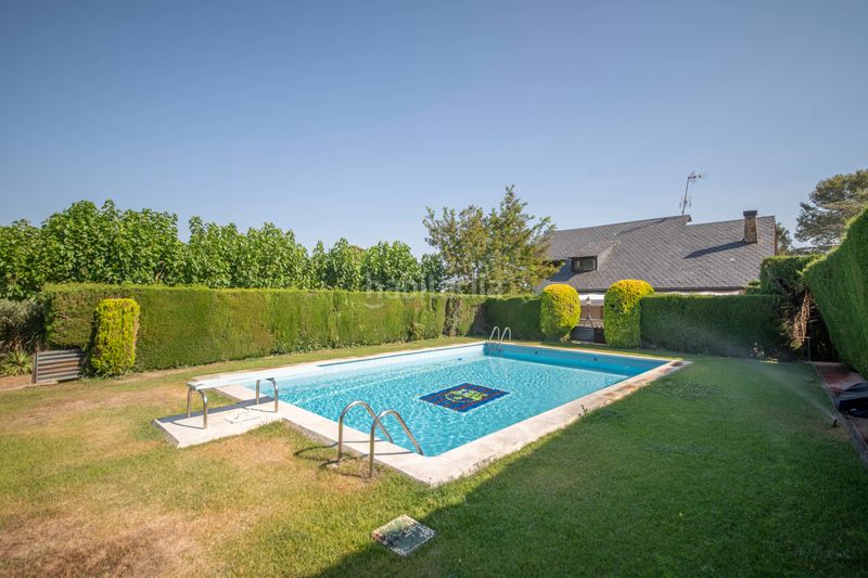 Foto db516a02-2e6a-499f-9e22-ab4fb7ed3c5c. Casa amb calefacció aparcament piscina a Mediona