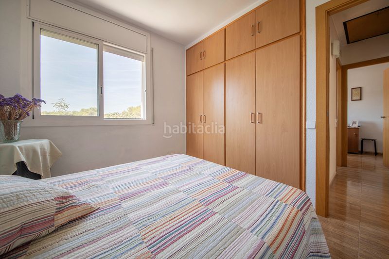 Foto 075695fe-c82c-4d0a-bf48-23c69ffd9761. Casa amb xemeneia aparcament a Querol