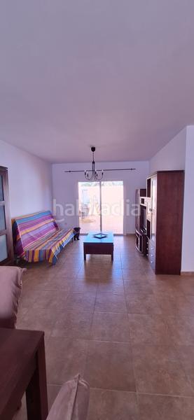 Foto 345521d5-2b51-48aa-92a8-bd362cc8a506. Duplex in Gran Tarajal Tuineje