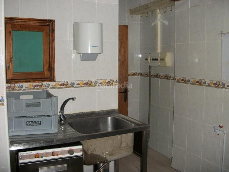 Foto 4080b503-50ae-4c8c-b060-ece26cdffa22. Local comercial a Sant Pere i Sant Pau Tarragona