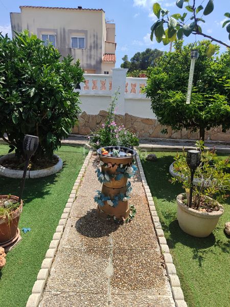 Foto 0e5a2b80-08b3-4f7b-a7b5-795e2f757a05. Xalet amb piscina a Sant Pere i Sant Pau Tarragona